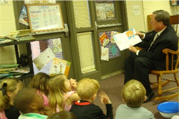 Tallassee Mayor George McCain reading to first graders. Submitted by Laura Lott